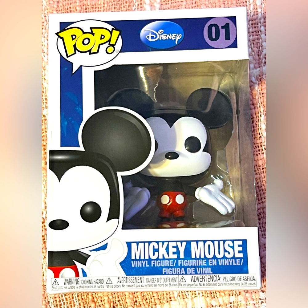 Mickey Mouse Disney Funko Pop 01 - NEW -Free Shipping - Collector Seller